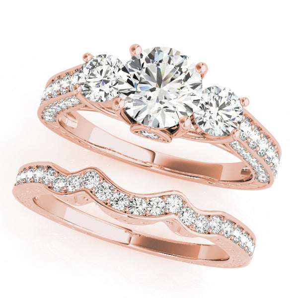 ENGAGEMENT RINGS 3 STONE ROUND