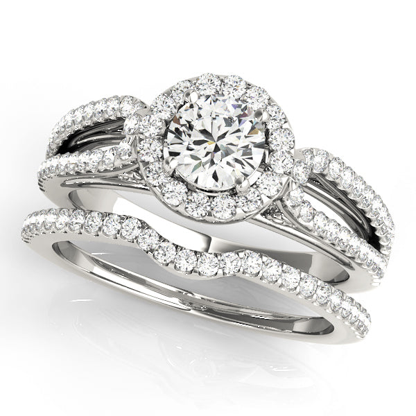 18K White Gold Round Diamond Engagement Ring