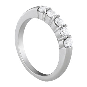 5-Stone Round Diamond Wedding Band