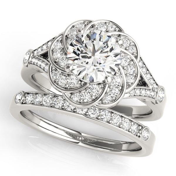 14K White Gold Round Diamond Halo Engagement Ring