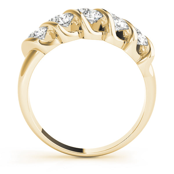 14K Yellow Gold Round Diamond Wedding Ring